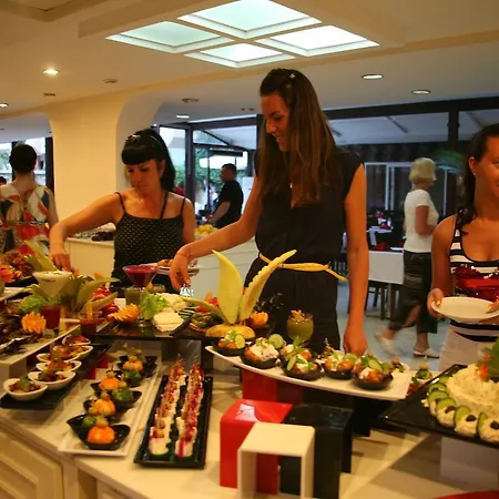 Rivero 酒店